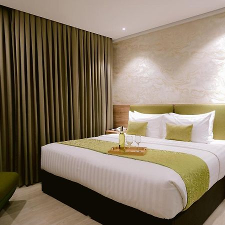 Goldberry Suites And Hotel Cebu Kültér fotó