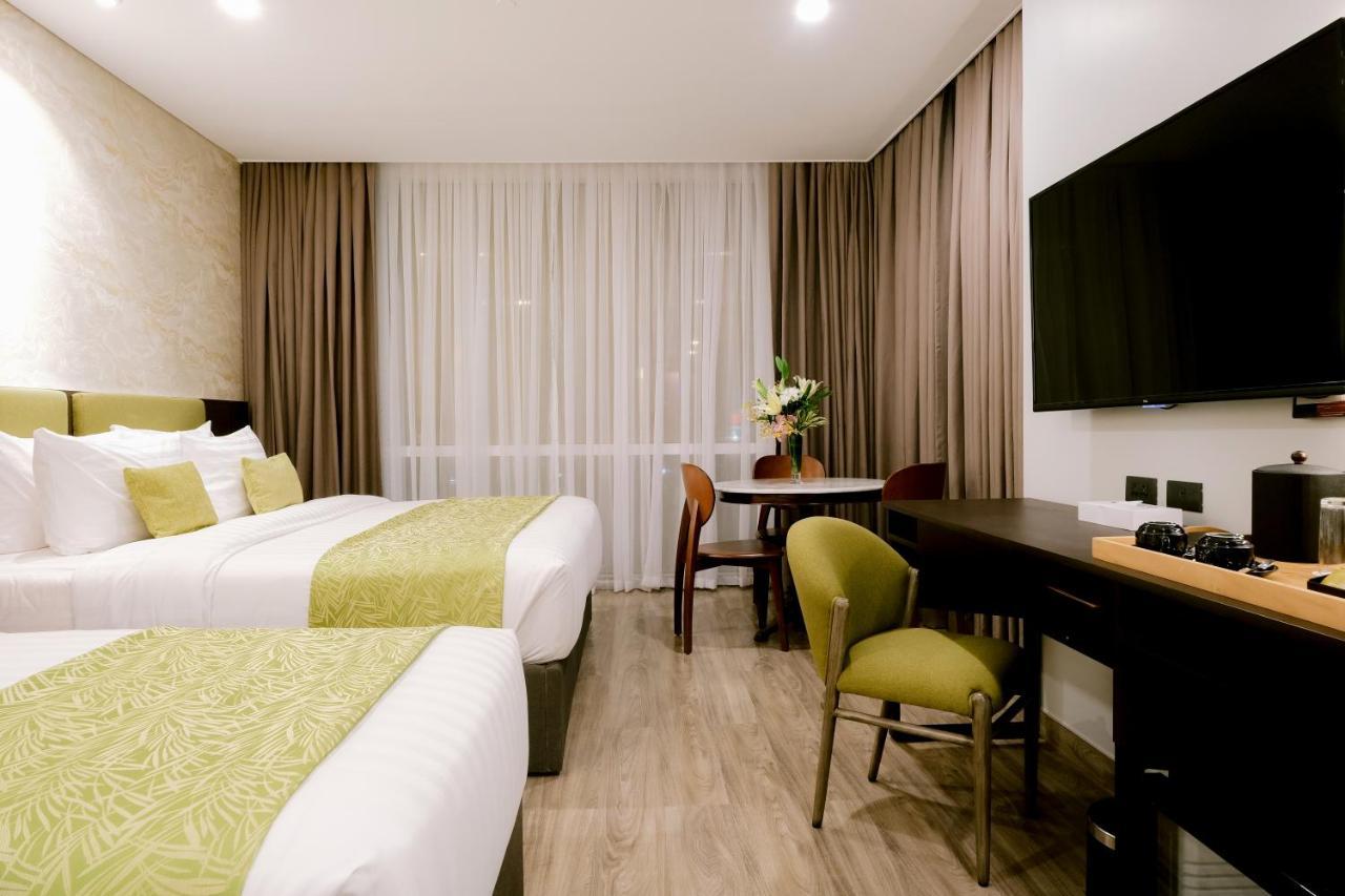 Goldberry Suites And Hotel Cebu Kültér fotó